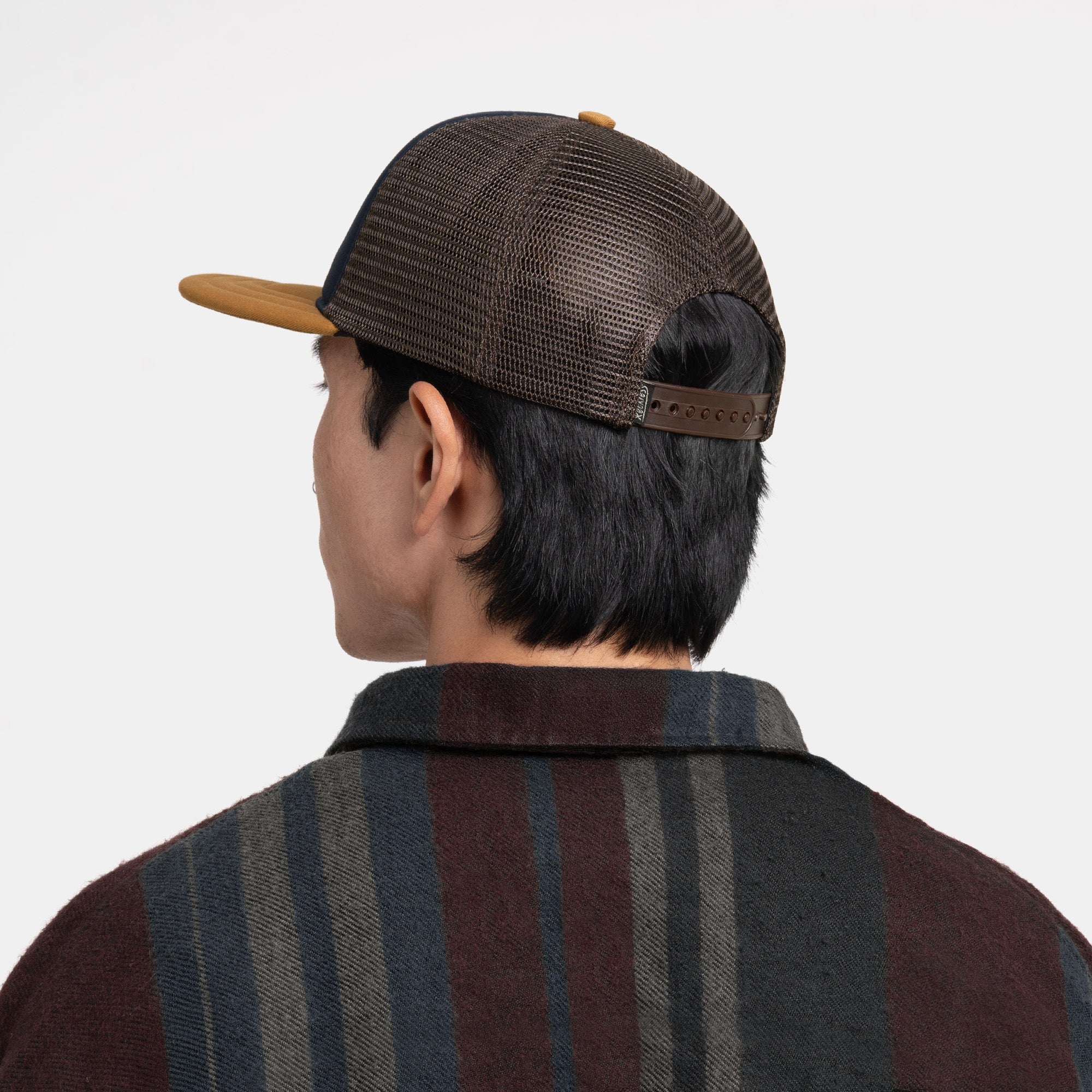 #color_Navy/TapeBrown