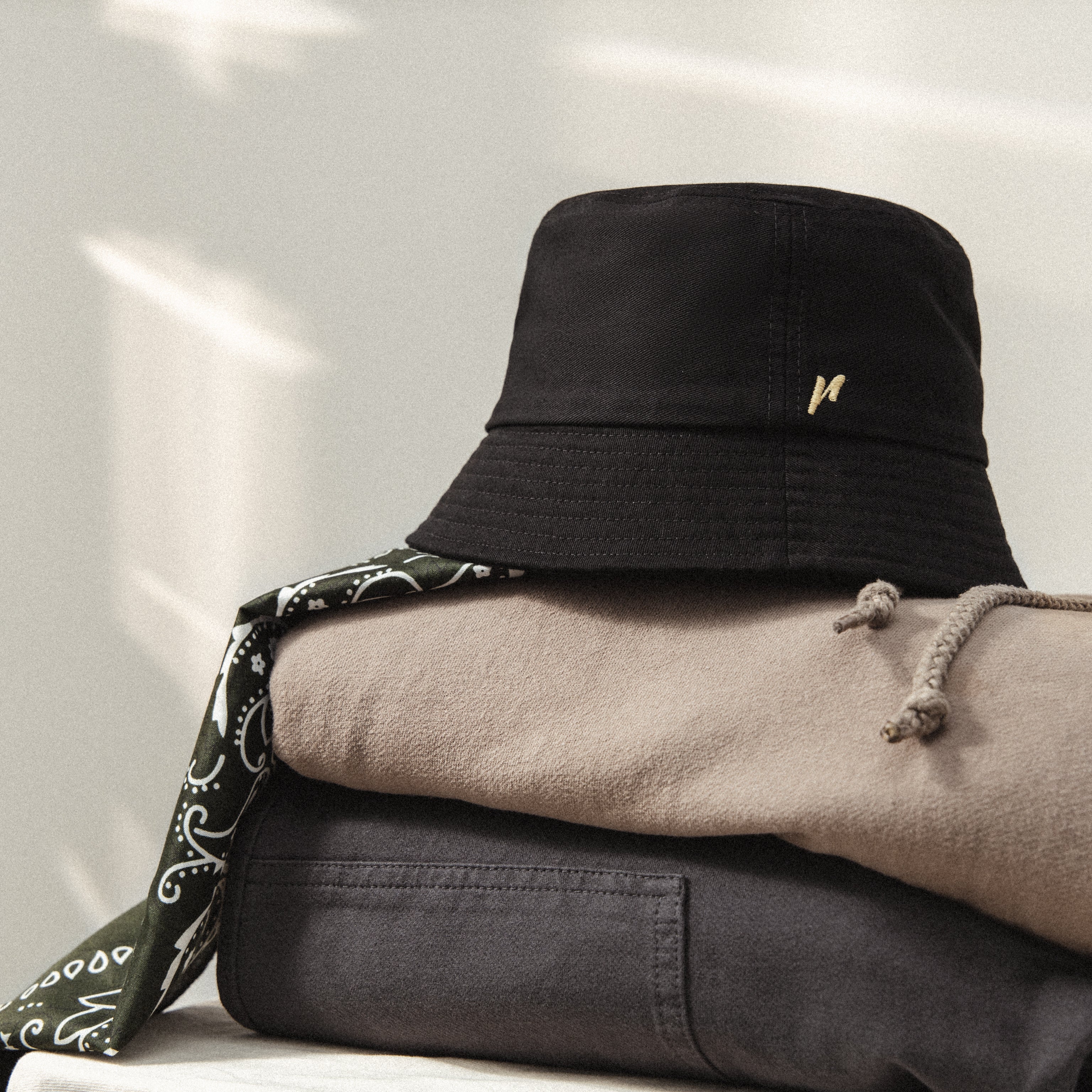 Nón Bucket Hat